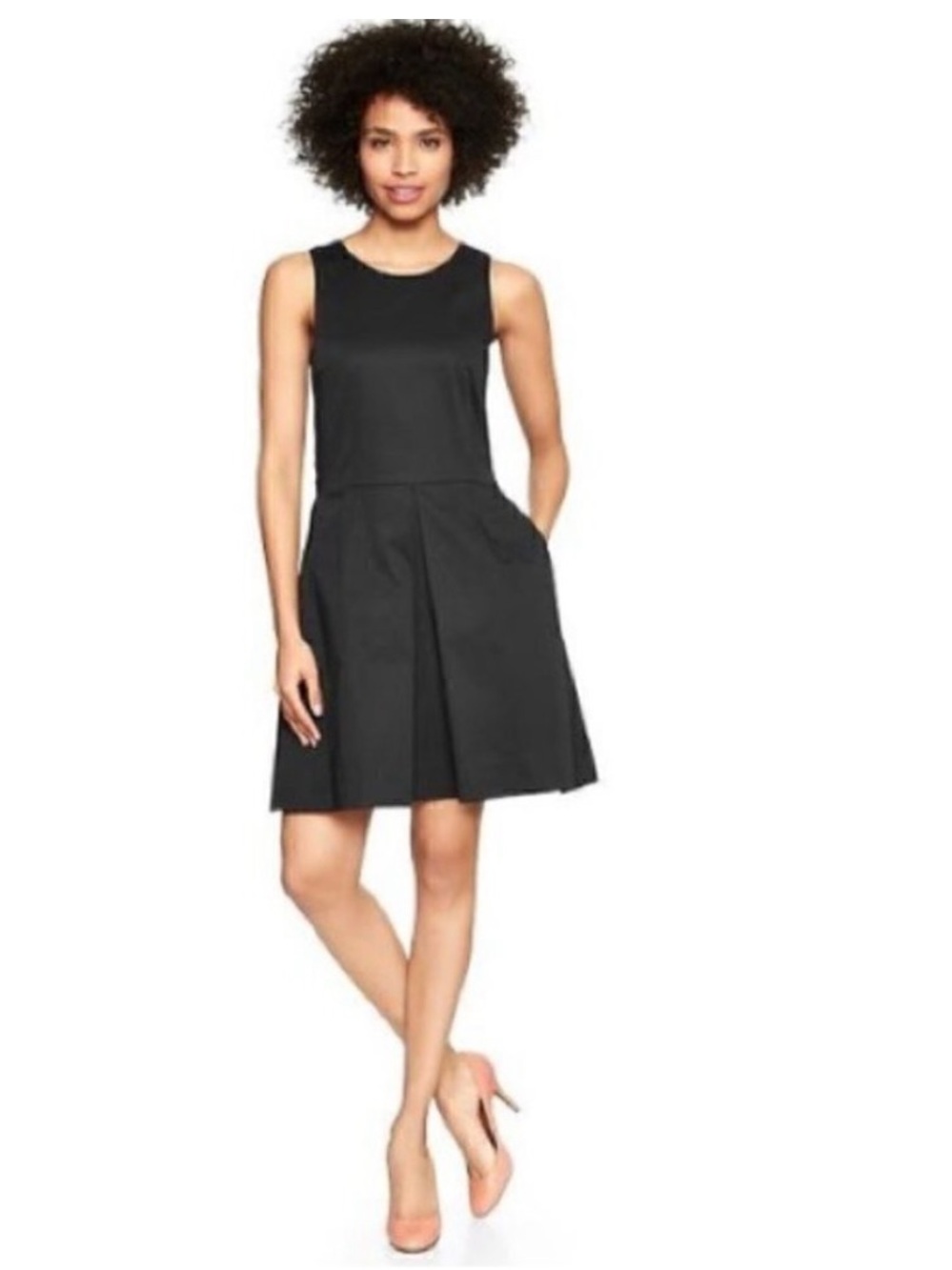 GAP sz 8 Black Sleeveless Fit & Flare Pleated classic preppy LBD cotton stretch